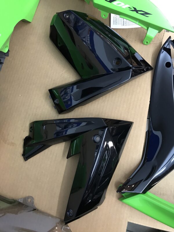 KIT PARTI CARENA KAWASAKI NINJA 1000 - immagine 2