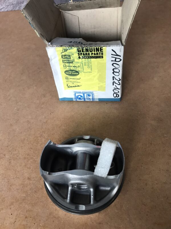 Pistone completo di fasce e spinotto  Aprilia Caponord 1200 - immagine 2