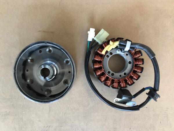 Statore generatore completo di volano Aprilia SXV RXV 450 550 - immagine 2